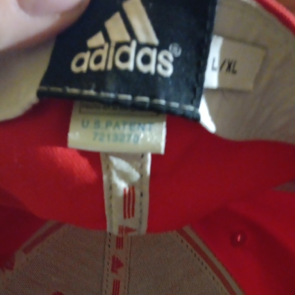 Trail Blazers Adidas Red and Black Cap with Embroidered Logo - Picture 3 of 3